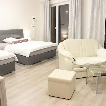 Studio Metropole Praha Apartman Kültér fotó